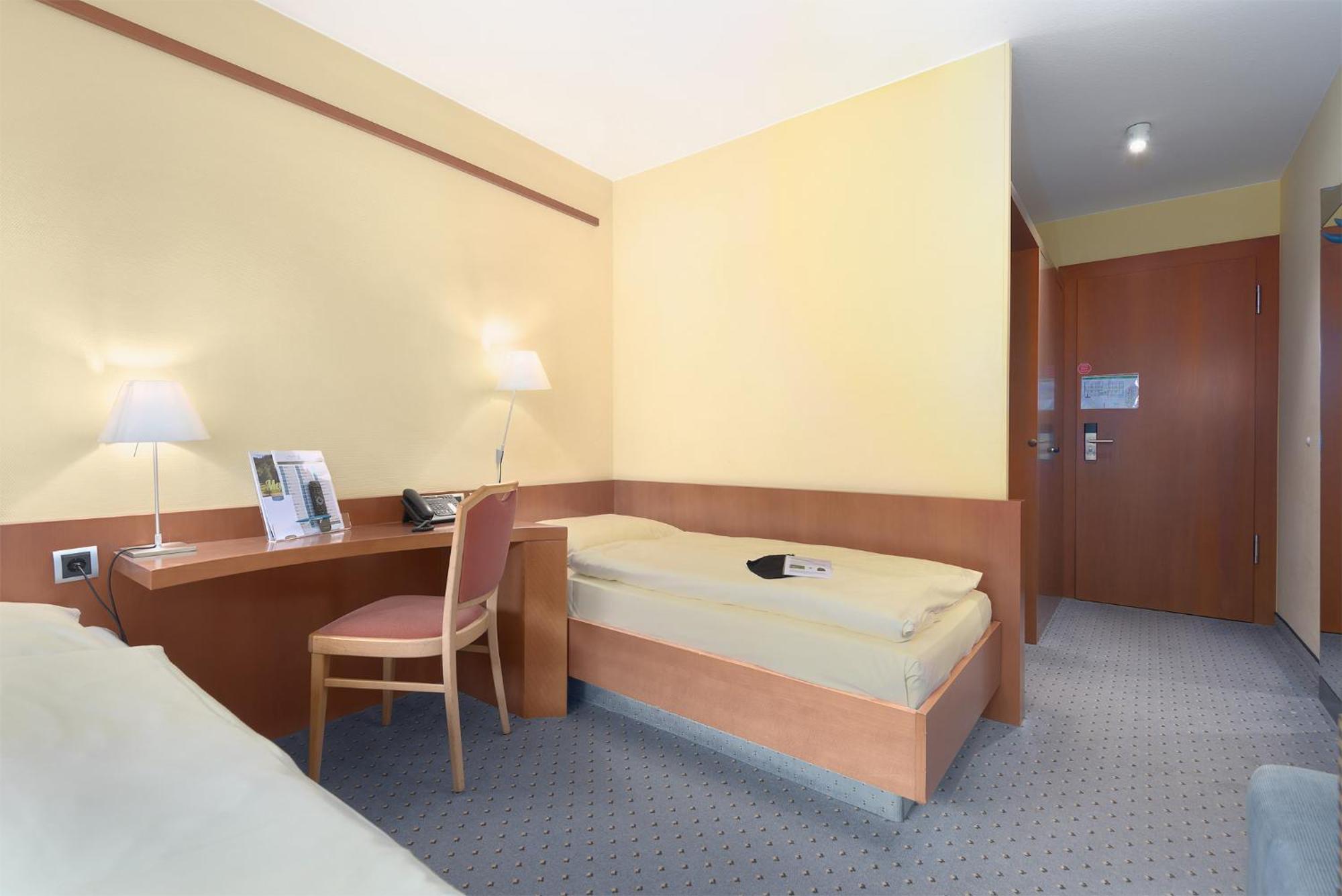 Trip Inn Landhotel Badsoden-Salmuenster Bad Soden-Salmünster Екстериор снимка